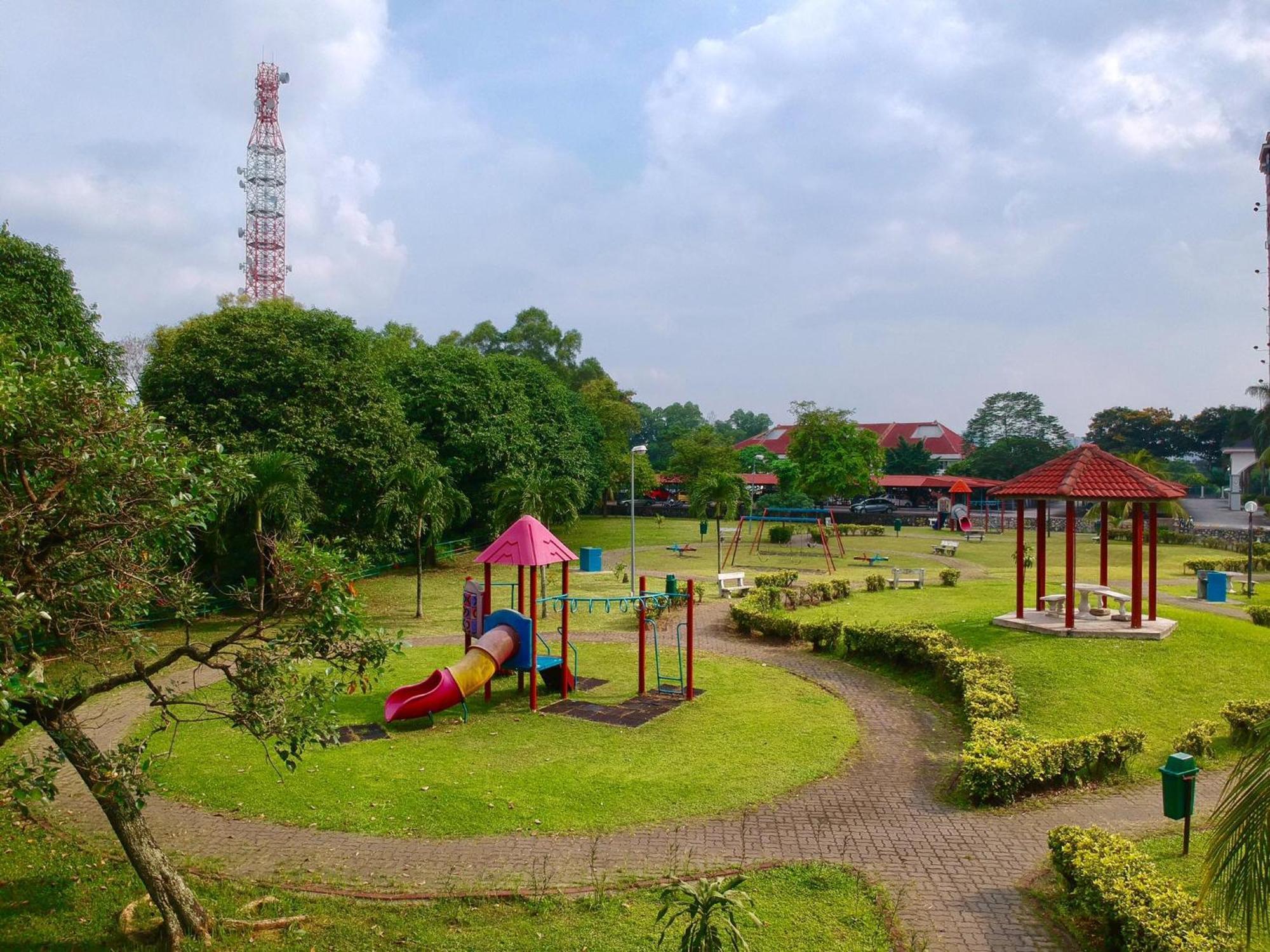 Suria Kipark Damansara 3R2B 950Sq Ft Apartment Kuala Lumpur Buitenkant foto